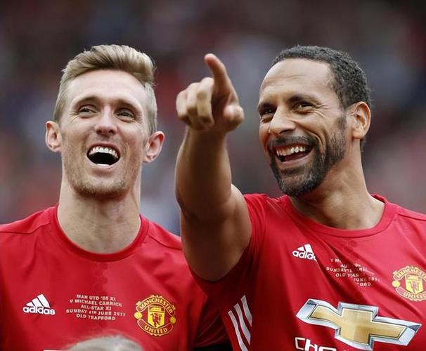 一生都未曾离开过英国一度丧失运动能力曼联弗格森爱将的故事