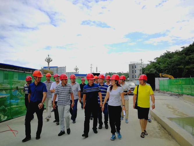 贵安新区规建局领导亲赴施工现场提出安全生产要求