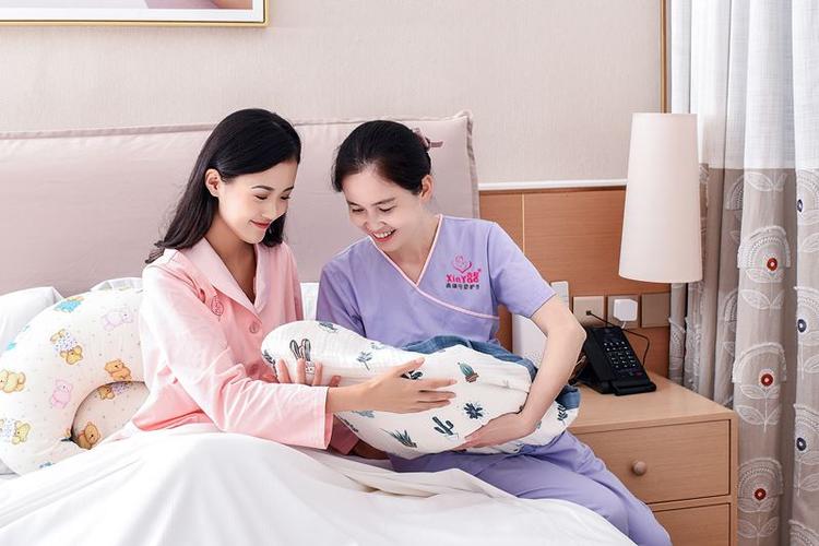 杭州月嫂鑫耀母婴住家月嫂月嫂培训