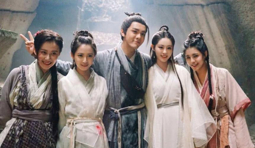 新《倚天屠龙记》昨晚已开播,这方面遭质疑,导演用"专业"回应