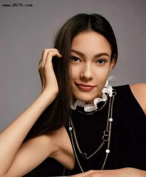 17岁中美混血女神谷爱凌由美国加入中国国籍连夺世锦赛双冠