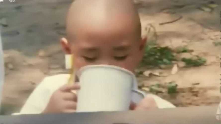 笑林小子之新乌龙院假牙的新用途竟还能用来刮胡子真是厉害