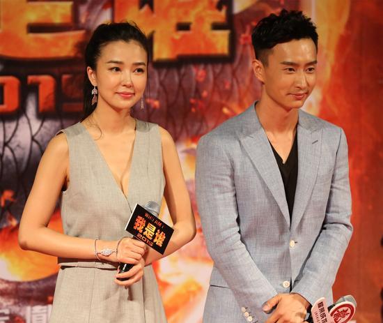 成龙弟子王海祥与龙女郎姚星彤