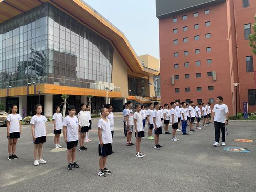 青春启航,扬帆梦想——北京十二中朗悦学校2020级初一新生入学培训