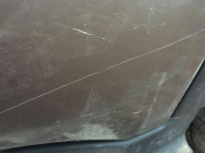 这漏底漆了吗,抛光能不能解决问题