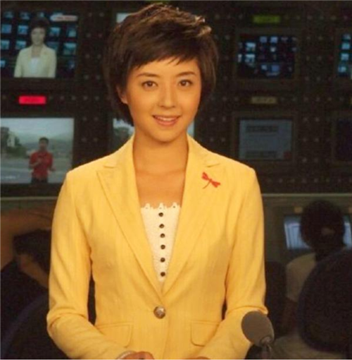 四川著名女主持佟瑶:因一次"尿急",在高速路旁失去了生命