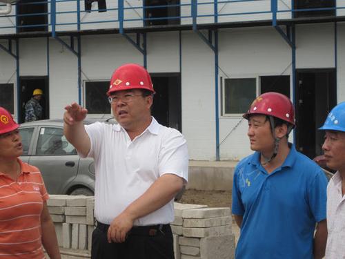 太原铁路局局长杨绍清视察公司路景苑项目