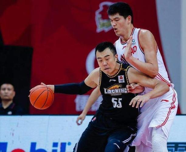 再见易建联韩德君中国男篮内线名单确定260斤巨塔迎上位良机