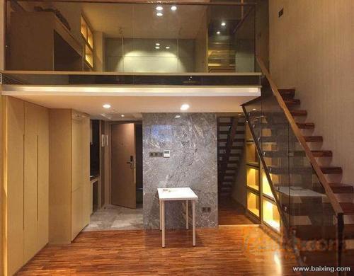 免佣 复式loft 精装修公寓 两房带阳台 团购优
