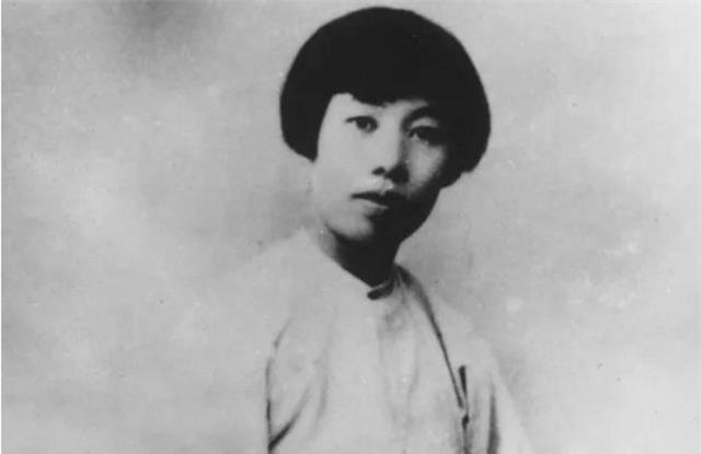 许广平婚后太辛酸:用被面做衣裳,鲁迅病中看陌生女人画像