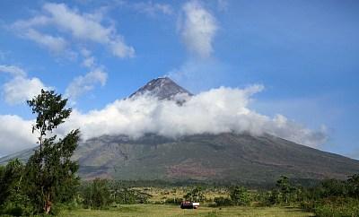 神奇的大自然,盘点世界十大著名火山,火山口的美景