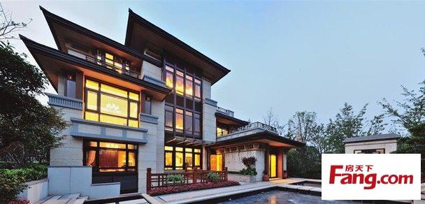 全江阴的富豪都在期待着,号称"全澄最后纯别墅社区"的融科朝宗府(新房