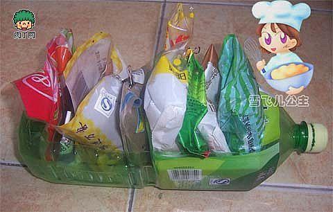 巧用空饮料瓶制作厨房储物盒