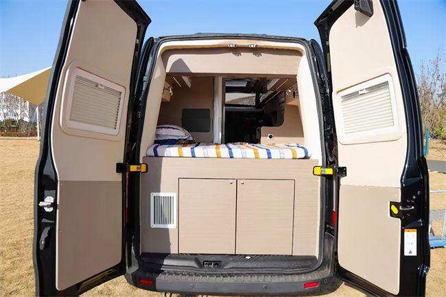 宇通全新福特b520商务一体房车商旅两不误