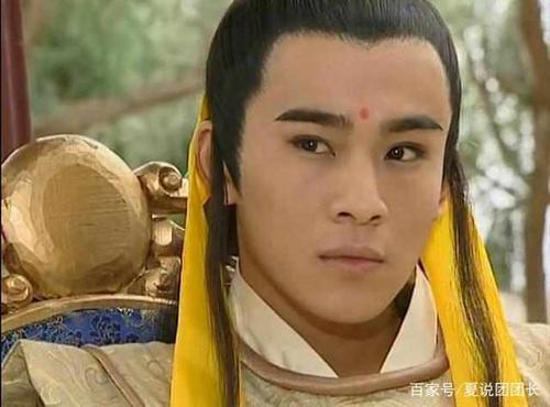 就经典了,也是很多人的童年回忆,来自《花姑子》, 沈晓海饰演的竹子精