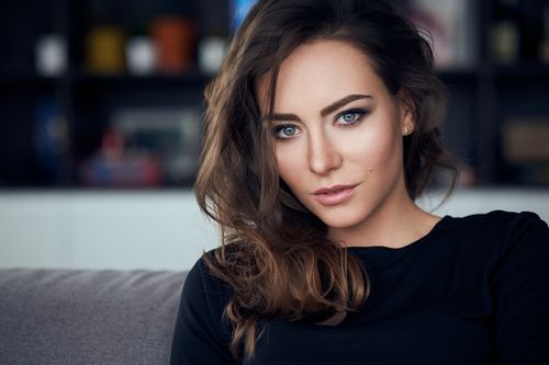 人物美女黑发人像蓝眼睛anetawacawska抛光波兰女人艺术设计摄影照片