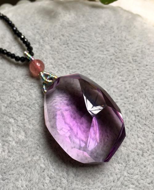 新款现货全净体巴西紫水晶原石切面吊坠紫晶随形原创设计女项链