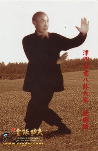 研习传授形意八卦拳术,终成一代宗师,他和同门师兄弟孙禄堂,尚云祥