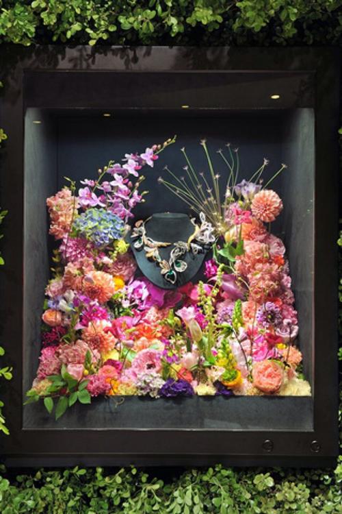 唯美的花花世界!来自日本东京 boucheron 2014季度橱窗设计 繁星