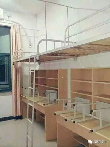 宏建路888号嘉兴学院平湖校区 平湖校区有 师范学院和应用技术学院