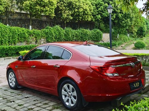 13年别克君威2.0豪华