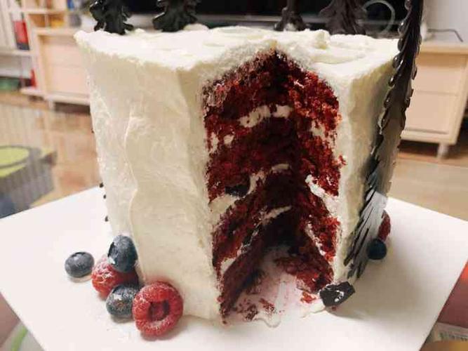 duff lange杜夫朗格蛋糕-"好朋友强烈介绍推荐的店,随便选了一个芝士.