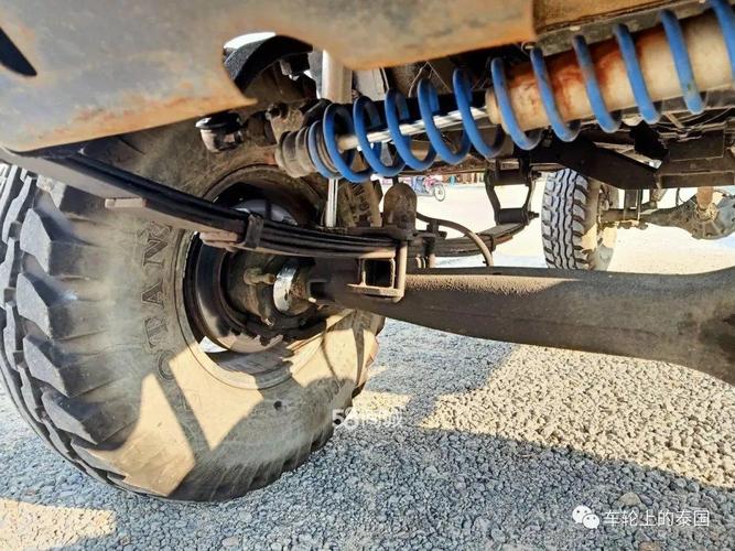 5t柴油手动挡四驱,车身升高,更换陆巡80的前桥-清迈58同城