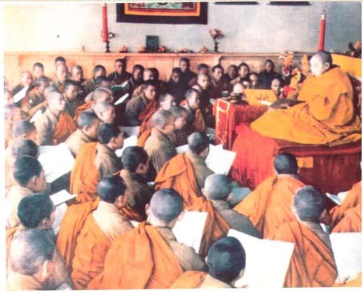 69 能海上师开示  今天是海公上师圣诞,讲寺四众弟子做会供以纪念