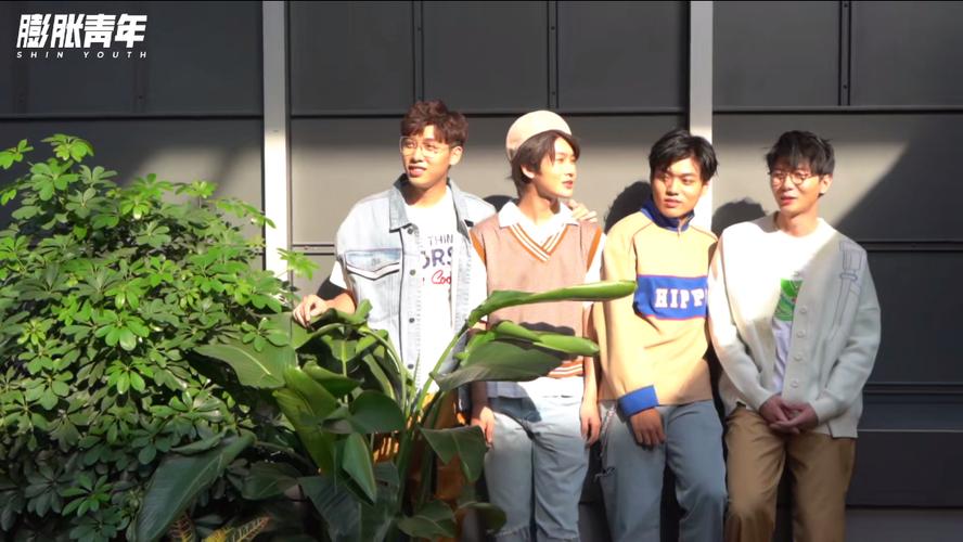 让不玩b站的小姐妹说说阴阳怪气男团的第一印象(仅看名字)