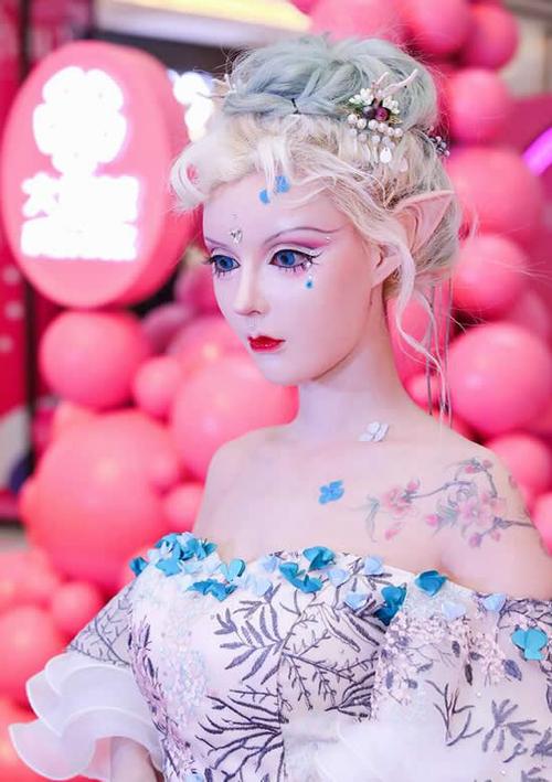 芭比迪丽拉原来的样子芭比迪丽拉个人资料