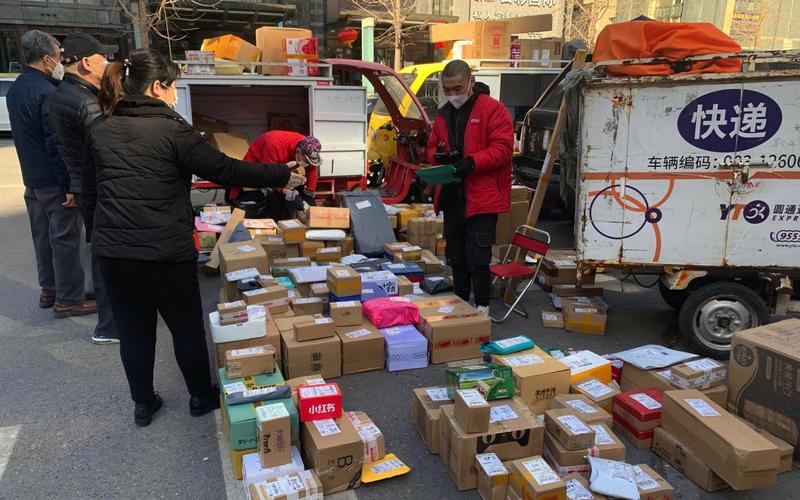 北京多数小区仍未放行快递 个别尝试无接触配送
