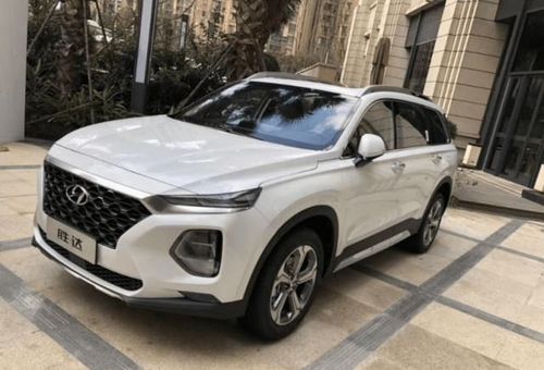 现代的胜达是较早进入国内汽车市场的合资7座suv产品,而北京现代却没