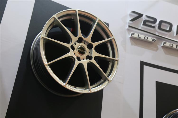 更轻,更精,更潮是迈斯盾品牌一直所追求的,迈斯盾旋压系列轮毂