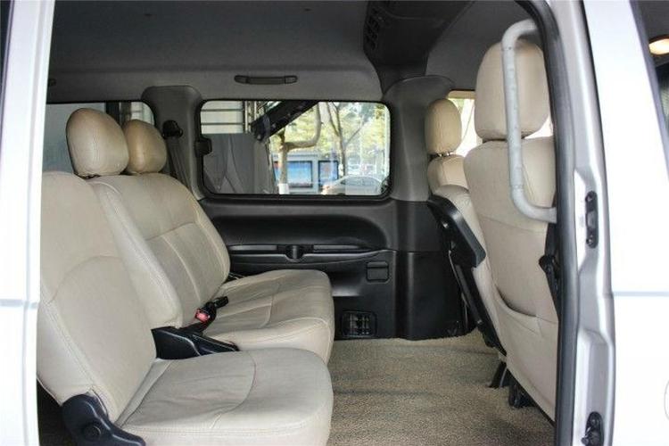 【东莞】2013年3月 江淮 瑞风 穿梭 2.0 短轴时光版 灰色 手动挡