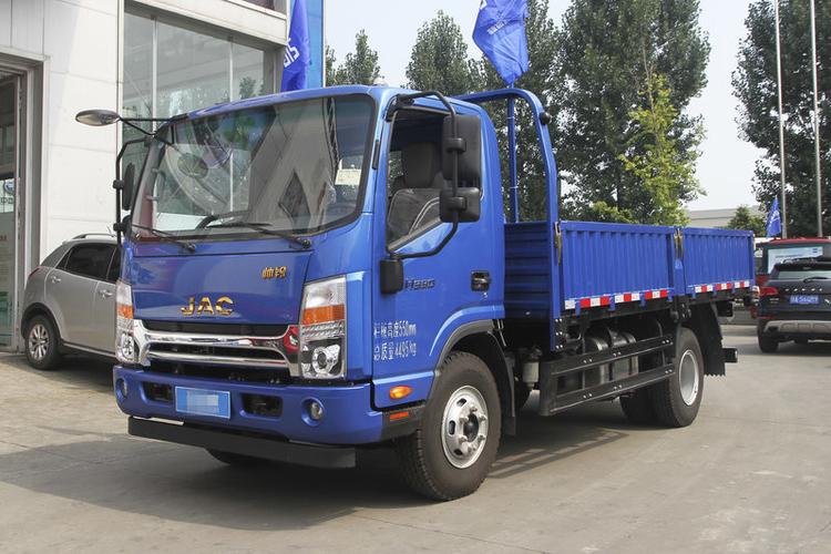 18米 国五单排栏板轻卡载货车(hfc1043p71k1c2v)