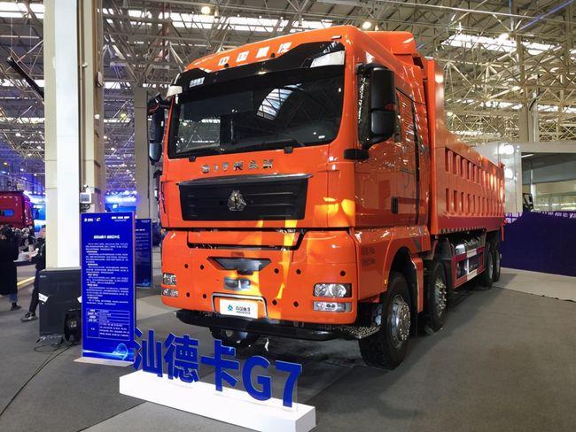 汕德卡g7系列 8x4 自卸车