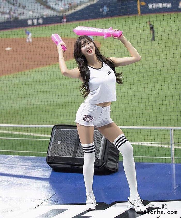 新一代啦啦队女神 安智贤