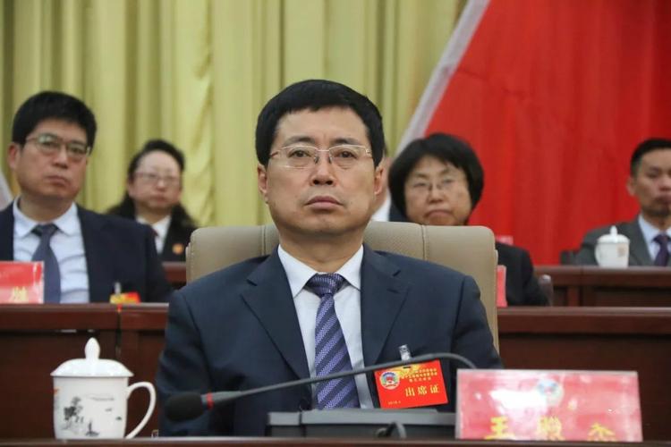 新闻中心 政务要闻     市委书记王煦杰,市委副书记,市长段慧刚,市委