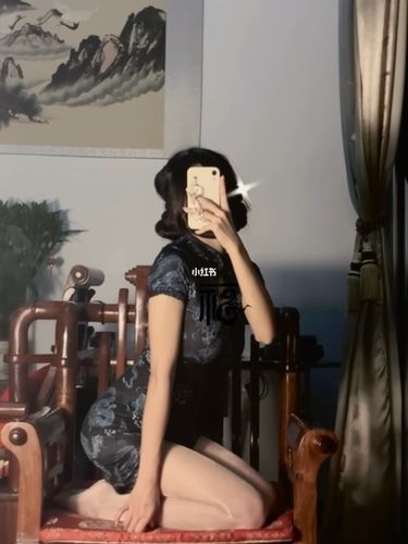 ootd | 旗袍穿搭 搭配油光肉丝太加分了05_穿搭_旗袍_ootd_上海人民