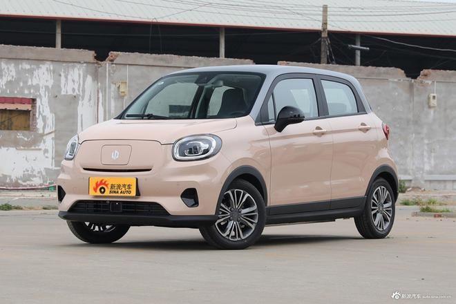 适合女士开的车四款适合女生的小型车推荐