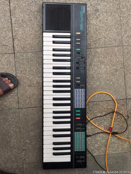 雅马哈psr一12电子琴