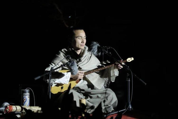 就在今天阿坚自然自在本色音乐会