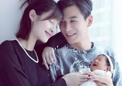 乔振宇小9岁妻子曝光,王丽坤:要不是她我早就是孩子她