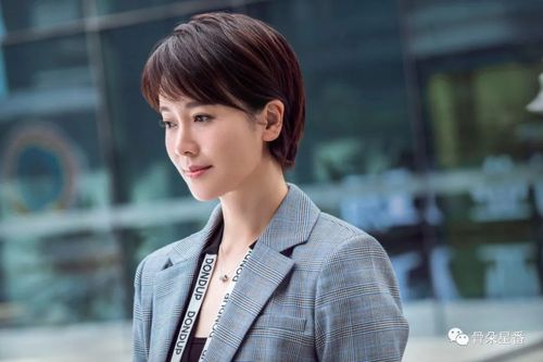 专访左小青|岁月无需我回头,只想一直演好戏