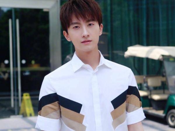 邢菲合作过的4位男演员,林一上榜,最后一位堪称童年男神!