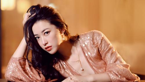 摘掉"柳岩接班人"的帽子,朱珠是位一流的女演员