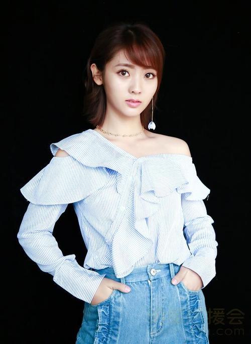 邢菲写真照邢菲图片大全