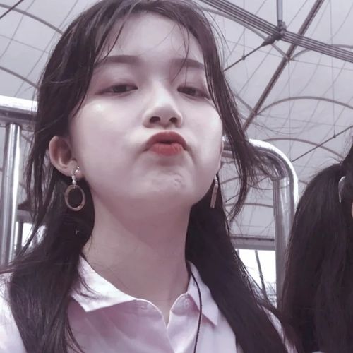 真人 闺蜜 一左一右