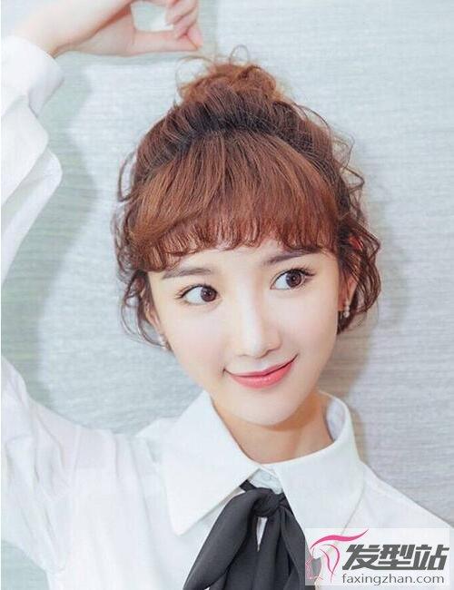 毛晓彤齐耳短发发型 风格多变极具个性魅力