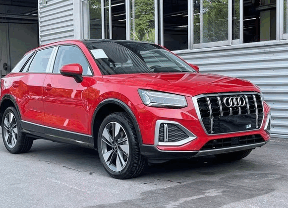 奥迪家族最便宜suv上新 q7同款前脸